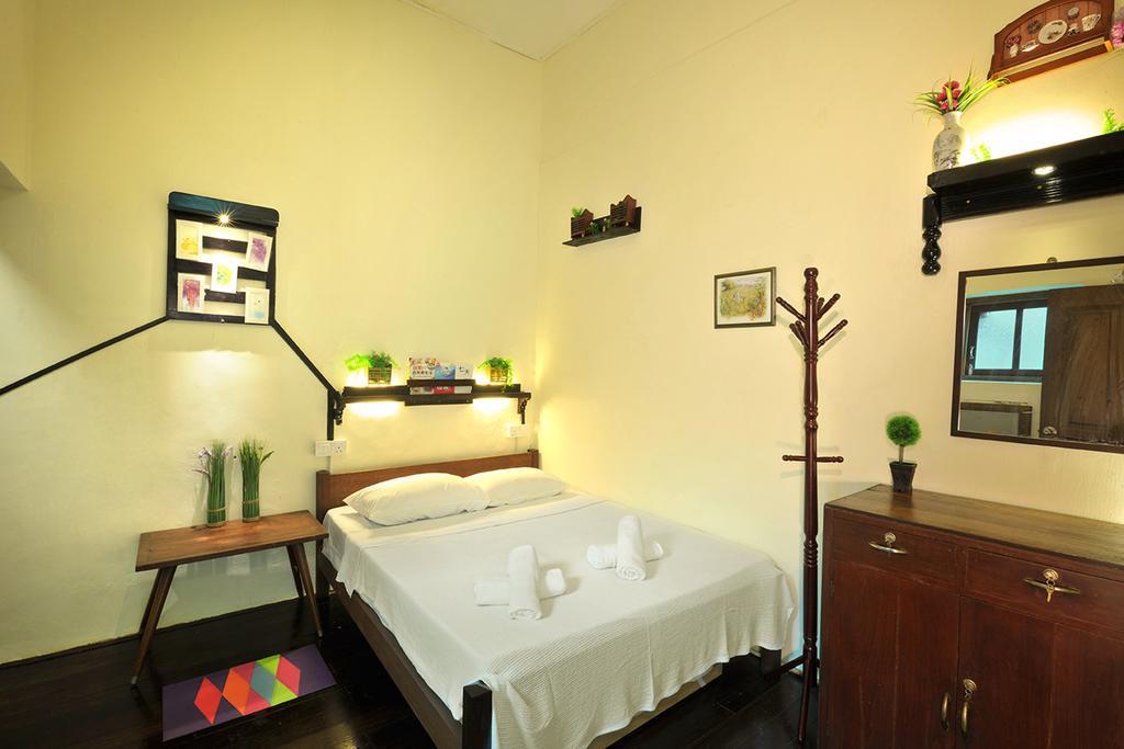 Silver Shine Guesthouse جورج تاون الغرفة الصورة