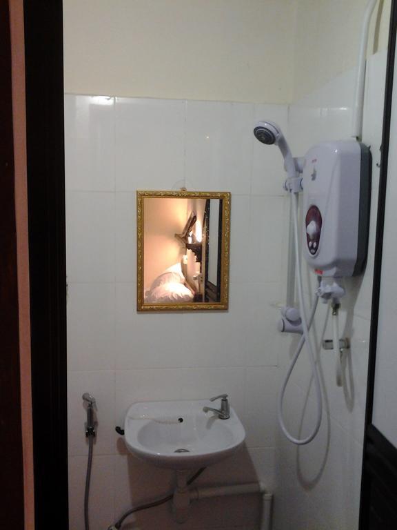 Silver Shine Guesthouse جورج تاون الغرفة الصورة